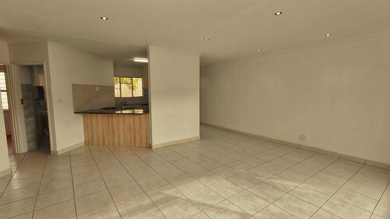 2 Bedroom Property for Sale in Heuwelsig Free State
